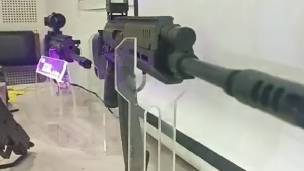  ಹಗುರವಾದ ಪಿಸ್ತೂಲ್ 