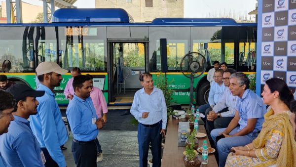 ಸಾರ್ವಜನಿಕ ಸಾರಿಗೆ ಬಳಕೆ ಮಾಡಲು ಪ್ರೋತ್ಸಾಹ