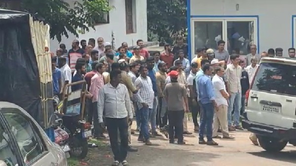 ಮೀನು ಮಾರುಕಟ್ಟೆ ಬಂದ್ ಮಾಡಿ ಗೌರವ ಮೀನು ಮಾರುಕಟ್ಟೆ ಬಂದ್ ಮಾಡಿ ಗೌರವ