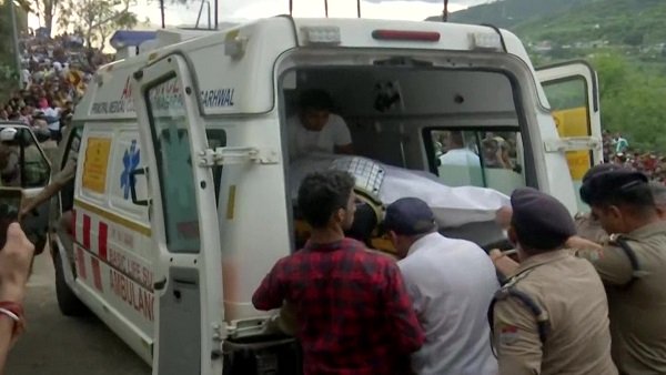 ರಾಜ್ಯದ ಅಭಿವೃದ್ಧಿ ಯೋಜನೆಗಳ ಬಗ್ಗೆ ವಿಸ್ತೃತ ಚರ್ಚೆ ರಾಜ್ಯದ ಅಭಿವೃದ್ಧಿ ಯೋಜನೆಗಳ ಬಗ್ಗೆ ವಿಸ್ತೃತ ಚರ್ಚೆ