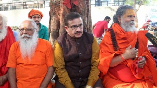 ತ್ಯಾಗಿ ವಿರುದ್ಧ ಮೂರು ವಿವಿಧ ಪ್ರಕರಣಗಳು ದಾಖಲು 