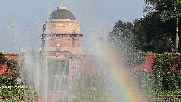  ಪಾಸಿಟಿವ್, ನೆಗಟಿವ್ ಅಯಾನ್ಸ್