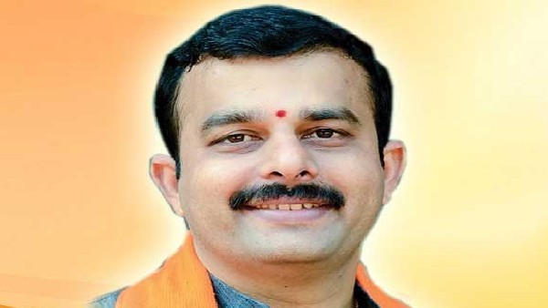 ಶುಲ್ಕಗಳನ್ನು ಕಡಿಮೆ ಮಾಡಬೇಕೆಂದೂ ಆಗ್ರಹಿಸುತ್ತೇನೆ 