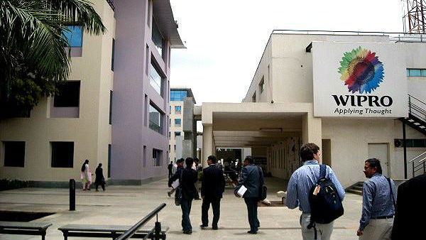 Wipro asks staff to be in office thrice a week 