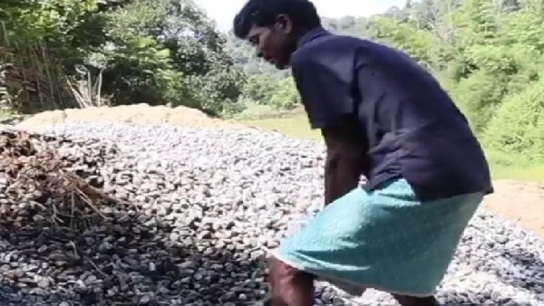 ಅಷ್ಟಮ ಕುಟುಂಬದ ಕಥೆ ವೈರಲ್ ಆಗುತ್ತಿದೆ ಅಷ್ಟಮ ಕುಟುಂಬದ ಕಥೆ ವೈರಲ್ ಆಗುತ್ತಿದೆ