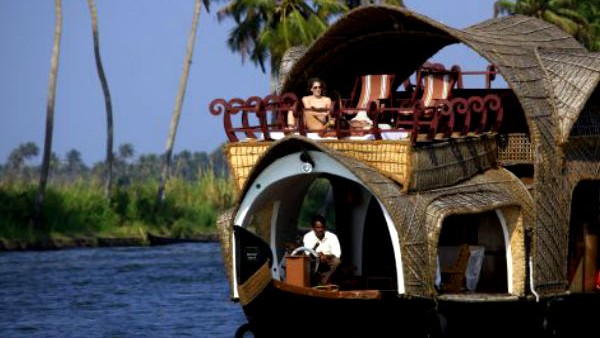  ಮುನ್ನಾರ್ ಬೆಟ್ಟಗಳಲ್ಲಿ ಹಿಮ ಆವರಿಸಿದೆ