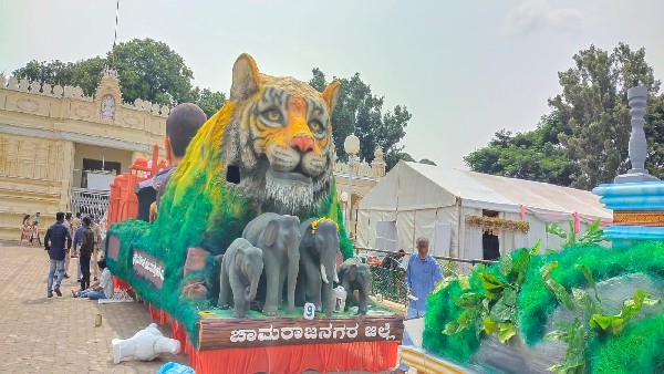  ಸ್ತಬ್ಧ ಚಿತ್ರ ವೀಕ್ಷಣೆಗೆ ನೆರೆಯಲಿರುವ ಜನಸಾಗರ 