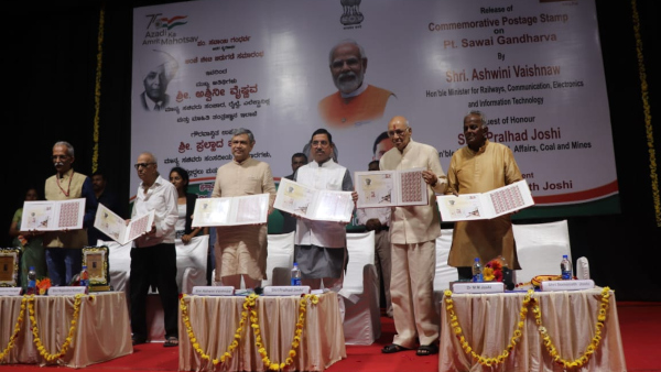 ಕೇಂದ್ರ ಸಚಿವ ಪ್ರಲ್ಹಾದ ಜೋಶಿ ನನ್ನ ಗುರು ಎಂದ ಕೇಂದ್ರ ಸಚಿವ 