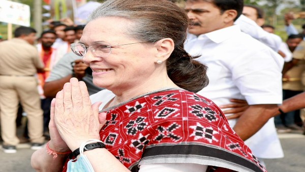 ಪೊಲೀಸ್‌ ಬಿಗಿ ಭದ್ರತೆ 