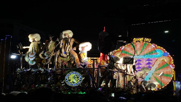  7 ಕಿ.ಮೀ. ಸಾಗಿದ ದಸರಾ ಮೆರವಣಿಗೆ 