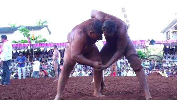 ಕುಸ್ತಿಪಟುಗಳು ಅನುಸರಿಸಿದ ಆಹಾರ? 