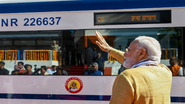 Narendra Modi flags off Vande Bharat Express from Himachal Pradesh Una