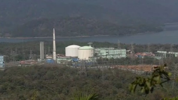 ಕೈಗಾ ಘಟಕಗಳ ವಿರುದ್ದ ಸಿಡಿದೆದ್ದಿದ್ದ ಜನರು ಕೈಗಾ ಘಟಕಗಳ ವಿರುದ್ದ ಸಿಡಿದೆದ್ದಿದ್ದ ಜನರು