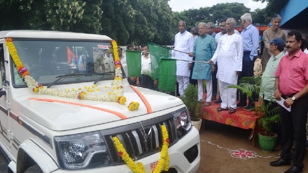 Minister Govind karjol Lashes Out At congress