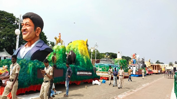 ಚಾಮರಾಜನಗರದಿಂದ ಅಪ್ಪು ಸ್ತಬ್ಧಚಿತ್ರ 
