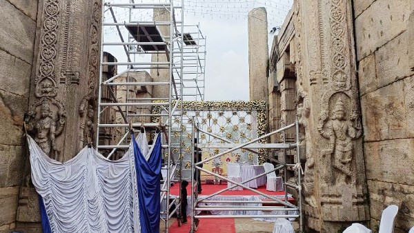 ಪಜೀತಿ ತಂದಿಟ್ಟ ಚಿತ್ರತಂಡದ ದುರ್ವರ್ತನೆ 