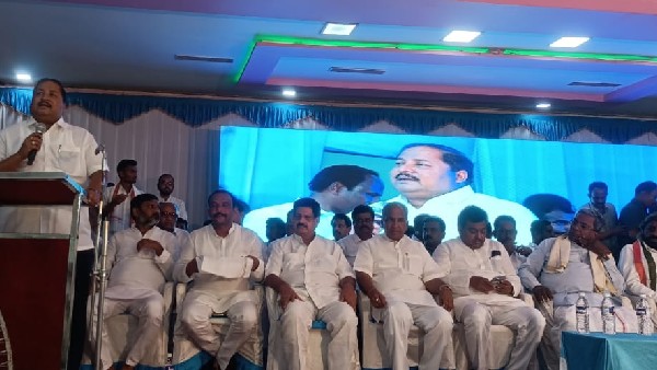 ಪ್ರಧಾನಿಯವರು ಬರೀ ಸುಳ್ಳು ಹೇಳುತ್ತಿದ್ದಾರೆ ಪ್ರಧಾನಿಯವರು ಬರೀ ಸುಳ್ಳು ಹೇಳುತ್ತಿದ್ದಾರೆ