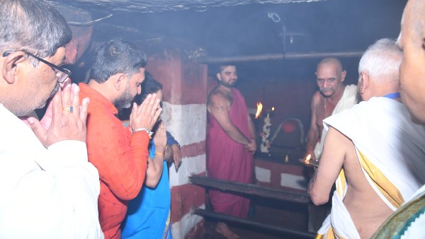  ಒಮ್ಮೆ ಹಚ್ಚಿದ ಹಣತೆ ಆರುವುದಿಲ್ಲ, ನಂಬಿಕೆ 