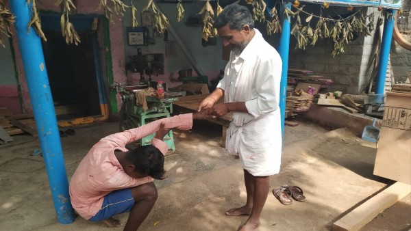 ಎಣ್ಣೆ ಮಸಾಜ್‌ನಿಂದಲೇ ಉಳುಕು ಗುಣಮುಖ