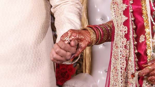 ನ್ಯಾಯಯುತವಾಗಿ ವ್ಯವಹರಿಸಲು ಕೋರ್ಟ್ ಸಲಹೆ 