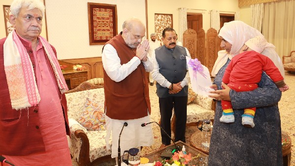 Home Minister Amit Shah Gives Appointment Letters To Families of 4 Cops Killed By Terrorists Home Minister Amit Shah Gives Appointment Letters To Families of 4 Cops Killed By Terrorists