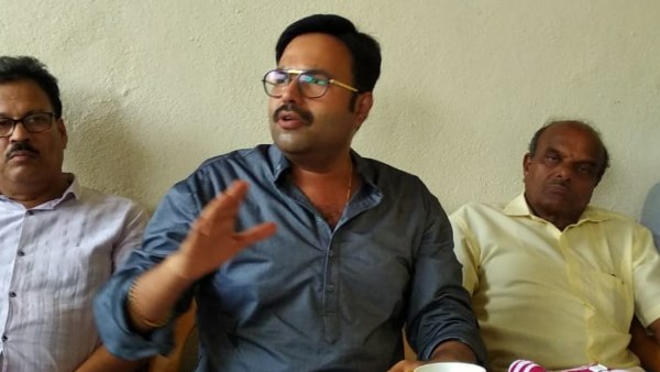 ಬಿಜೆಪಿಯಲ್ಲಿದ್ದ ಆನಂದ್ ಅಸ್ನೋಟಿಕರ್