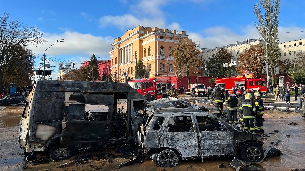 ಯುದ್ಧವನ್ನು ನಿಲ್ಲಿಸಲು ಭಾರತ ಕರೆ 