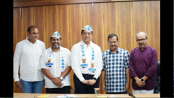 ರಾಜಕಾರಣಿಗಳ ಹಿಡಿತದಲ್ಲಿ ಶಿಕ್ಷಣ, ಆರೋಗ್ಯ ಕ್ಷೇತ್ರಗಳು 