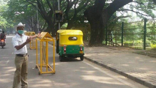 ಆರ್‌ಟಿಓ ಅಧಿಕಾರಿಗಳ ವಿರುದ್ಧ ಆಟೋ ಚಾಲಕರ ಆಕ್ರೋಶ 