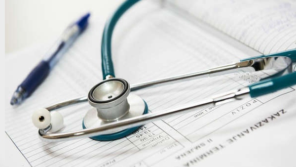 ವೈದ್ಯರು ಆರೋಗ್ಯ ಮಾಹಿತಿ ಹಂಚುವುದು ತಪ್ಪಬೇಕು