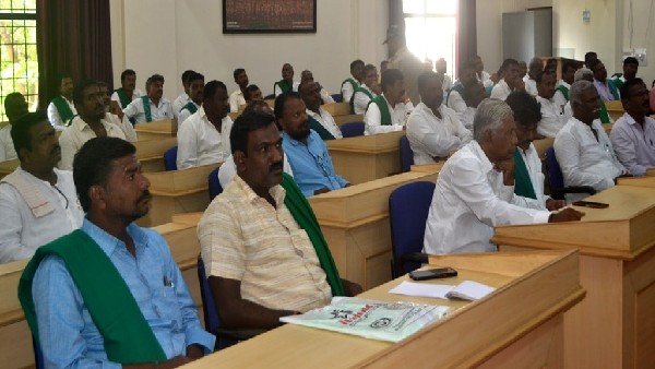 Karnataka Government to Decide Sugarcane Price with in Two Days 