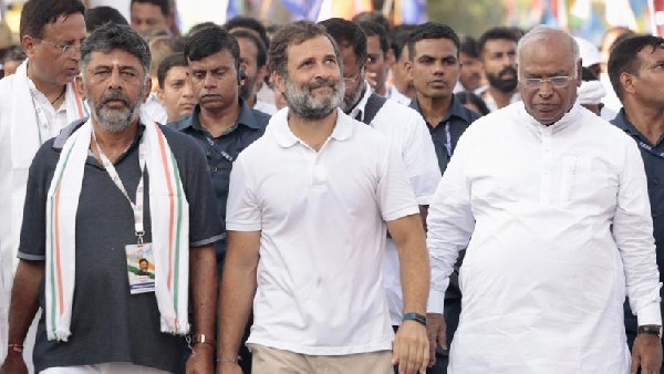  ಲಕ್ಷಾಂತರ ಜನಕ್ಕೆ ಊಟದ ವ್ಯವಸ್ಥೆ 