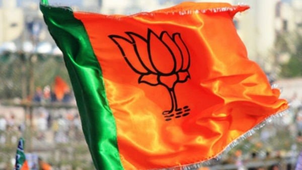 ಕಾಂಗ್ರೆಸ್‌ನಲ್ಲಿ ಟಿಕೆಟ್‌ಗಾಗಿ ಇನ್ನೂ ಗೊಂದಲ 