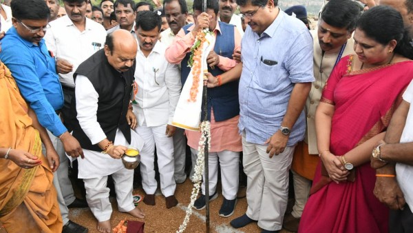 ಬಾಯಿಮಾತಿನಲ್ಲಿ ತಾಕತ್ತು ತೋರಿಸುವ ಬಹಳಷ್ಟು ಮಂದಿ ಇದ್ದಾರೆ