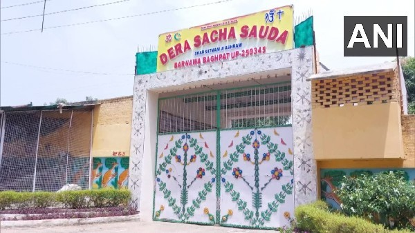  2002ರಲ್ಲಿ ಡೇರಾ ಸಚ್ಚಾ ಸೌಧದಲ್ಲಿ ಬಂಧನ 