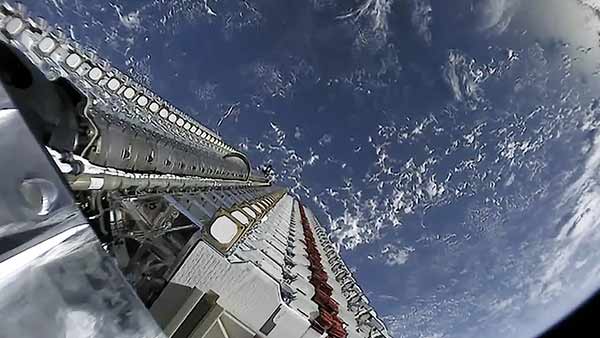 Elon Musk tries to get permission for Starlink services in India Elon Musk tries to get permission for Starlink services in India