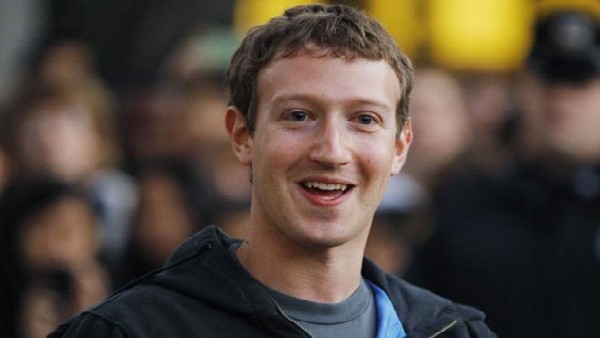 ಫೇಸ್ಬುಕ್ ಒಡೆಯನಿಗೆ ರಷ್ಯಾ ಹಾಕಿದ ನಿರ್ಬಂಧ ಫೇಸ್ಬುಕ್ ಒಡೆಯನಿಗೆ ರಷ್ಯಾ ಹಾಕಿದ ನಿರ್ಬಂಧ