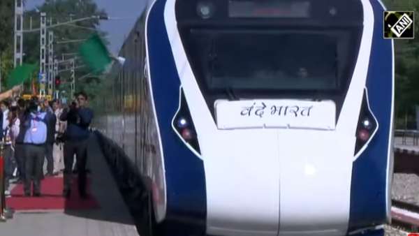 ವಂದೇ ಭಾರತ್ ಎಕ್ಸ್‌ಪ್ರೆಸ್ ರೈಲು ಹಿಂದಿರುಗುವ ಸಮಯ