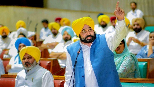 Arvind Kejriwal, Bhagwant Mann on 2-Day Gujarat Visit From Oct 16
