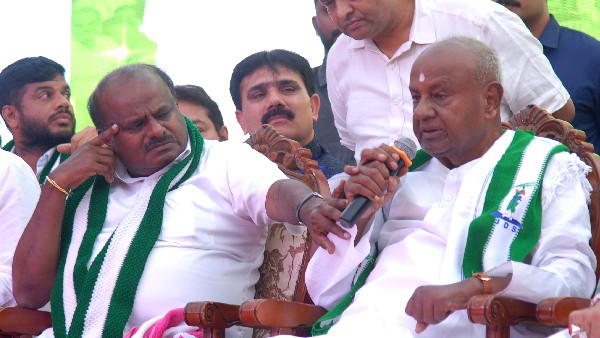 ಗ್ರಾಮ ವಾಸ್ತವ್ಯ, ಜನ ಸಂಪರ್ಕ ಸಭೆ, ಸಮಾವೇಶದ ಬಗ್ಗೆ ಚರ್ಚೆ 