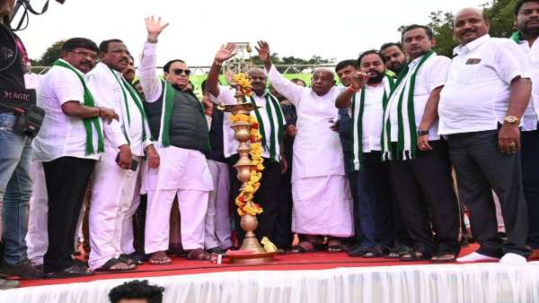 ಭಾರತ್ ಜೋಡೋ ವಿರುದ್ಧ ಕುಮಾರಸ್ವಾಮಿ ವಾಗ್ದಾಳಿ 