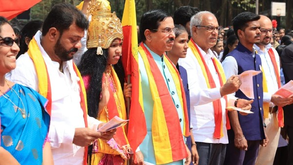 Deepavali Gift from Pralhad Joshi To government schools and colleges
