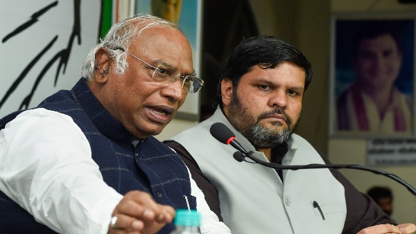 ಸೋನಿಯಾ ಗಾಂಧಿಯವರು ಹೇಳಿದ ಮಾತನ್ನು ಉಲ್ಲೇಖಿಸಿದ ಖರ್ಗೆ ಸೋನಿಯಾ ಗಾಂಧಿಯವರು ಹೇಳಿದ ಮಾತನ್ನು ಉಲ್ಲೇಖಿಸಿದ ಖರ್ಗೆ