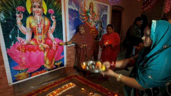 ನಾವೆಲ್ಲರೂ ರಾಮ, ಲಕ್ಷ್ಮೀ, ಕಾಳಿಯನ್ನು ನಂಬುತ್ತೇವೆ