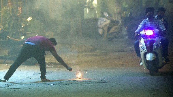 Tamil Nadu CM MK Stalin urged Delhi To Lift Cracker Ban Tamil Nadu CM MK Stalin urged Delhi To Lift Cracker Ban