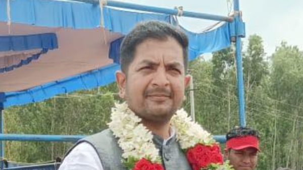 ಶರತ್‌ ಬಚ್ಚೇಗೌಡ, ಮೂಲ ನಾಯಕರು