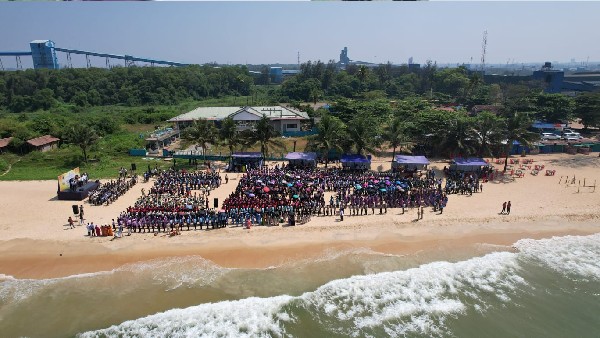Koti Kantha Gayana In Mangaluru Arabian Sea