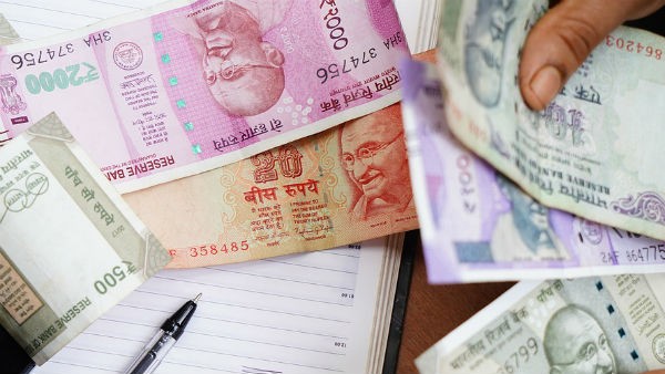 AAP against the collect from parents for school management by Karnataka government 