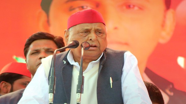 ಬಾಲ್ಯ ಮತ್ತು ಶೈಕ್ಷಣಿಕ ಬದುಕು ಬಾಲ್ಯ ಮತ್ತು ಶೈಕ್ಷಣಿಕ ಬದುಕು