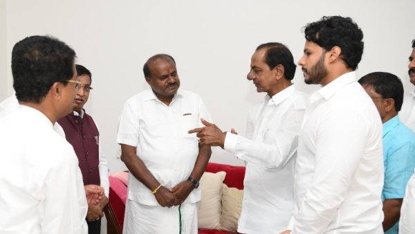 ರಾಷ್ಟ್ರ ರಾಜಕೀಯದಲ್ಲಿ ಸಹಕಾರ